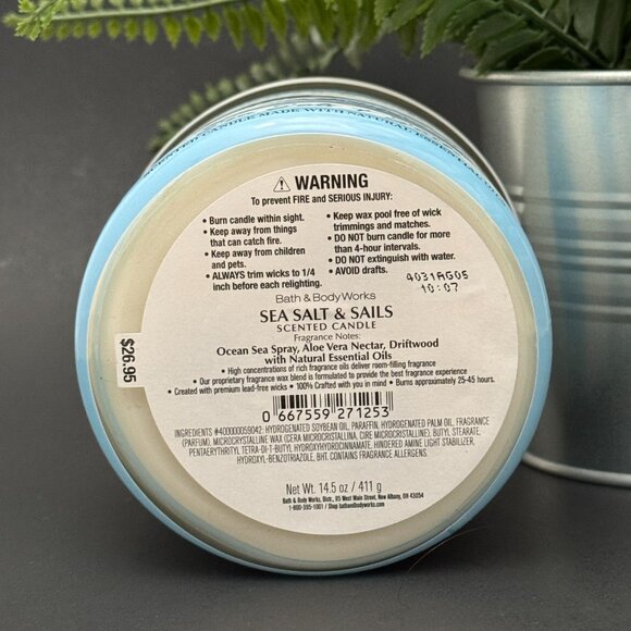 BBW Sea Salt & Sails Bath & Body Works 3 Wick Candle - Picture 9 of 10